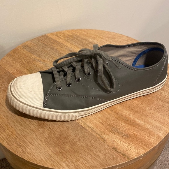 Tretorn | Shoes | Mens Tretorn Sneakers Size 9 | Poshmark